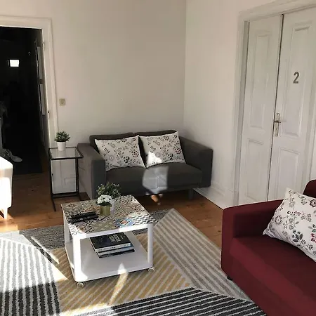 Kwatera prywatna New! Beautiful Spacious Flat In Central Location! *