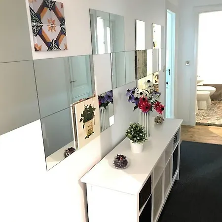 New! Beautiful Spacious Flat In Central Location! Kwatera prywatna Lizbona