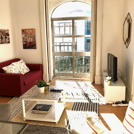 New! Beautiful Spacious Flat In Central Location! * Lizbona