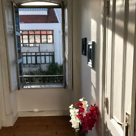 New! Beautiful Spacious Flat In Central Location! Kwatera prywatna Lizbona
