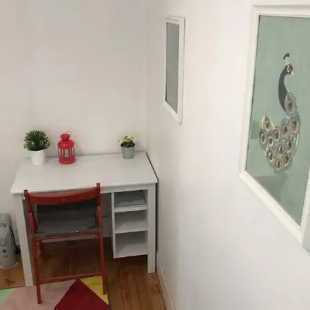 Kwatera prywatna New! Beautiful Spacious Flat In Central Location! *