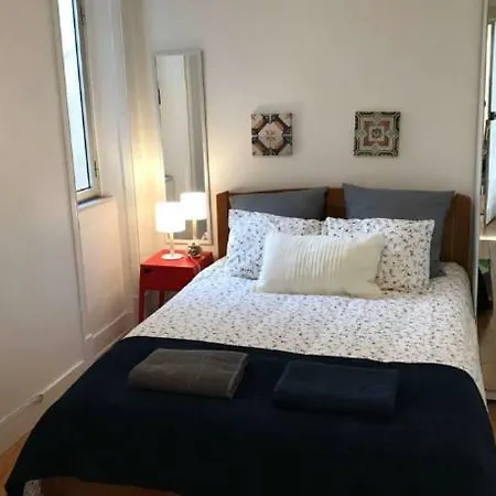 New! Beautiful Spacious Flat In Central Location! Kwatera prywatna Lizbona