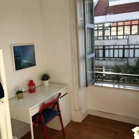 New! Beautiful Spacious Flat In Central Location! * Lizbona